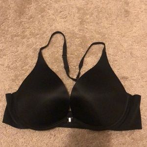 VS halter bra front closure